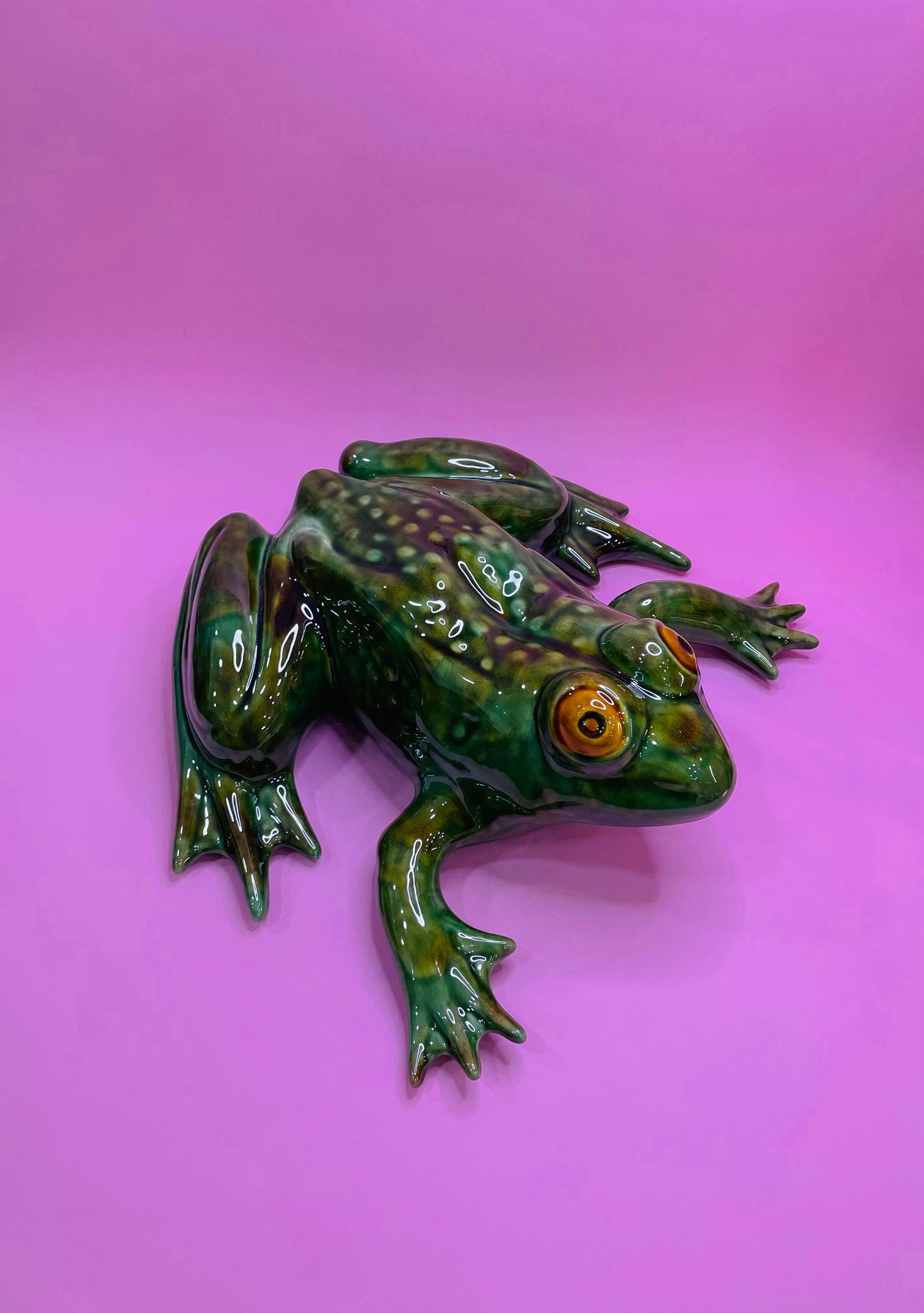 Figura Sapo Extragrande, en Cerámica