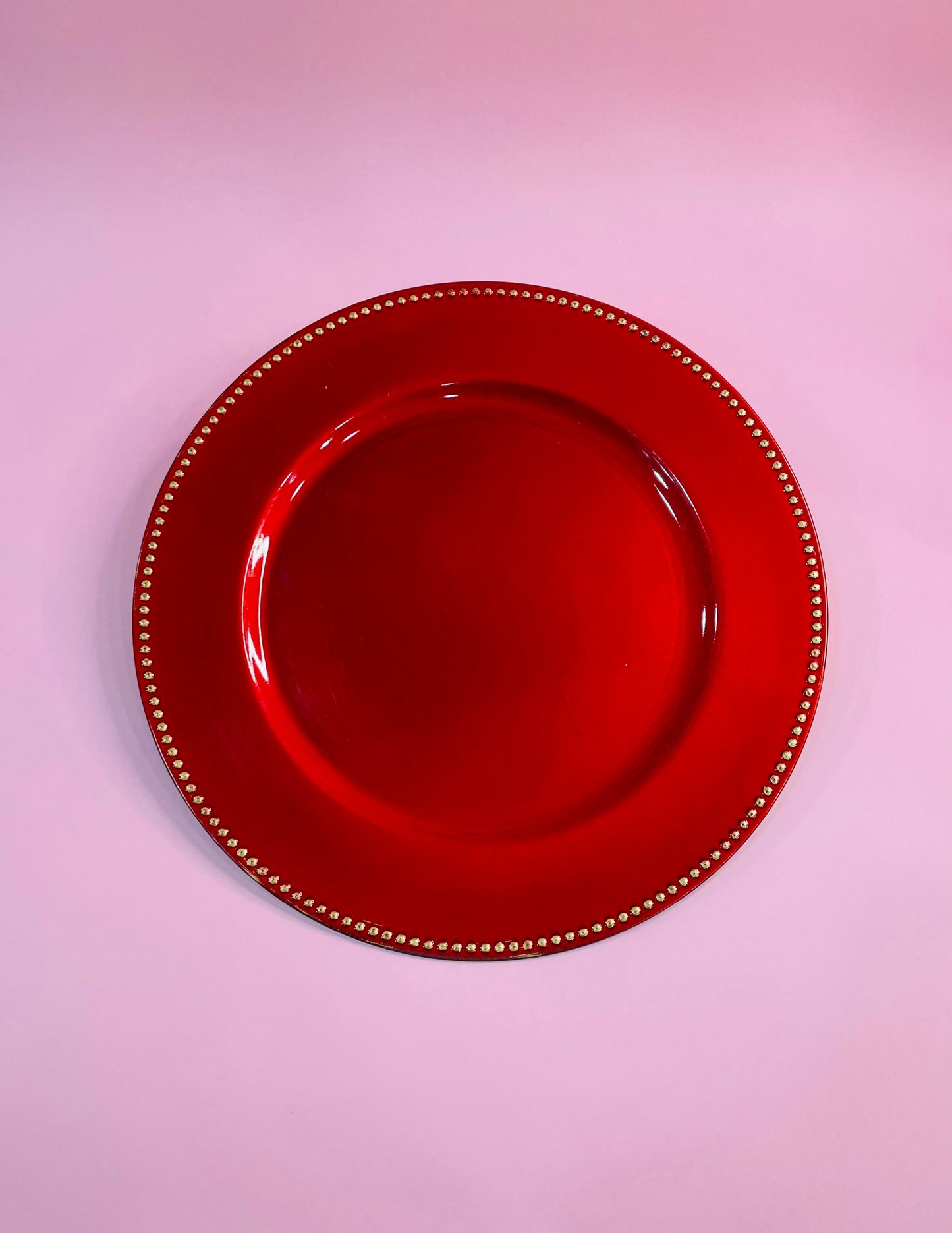 Bajo Plato Rojo