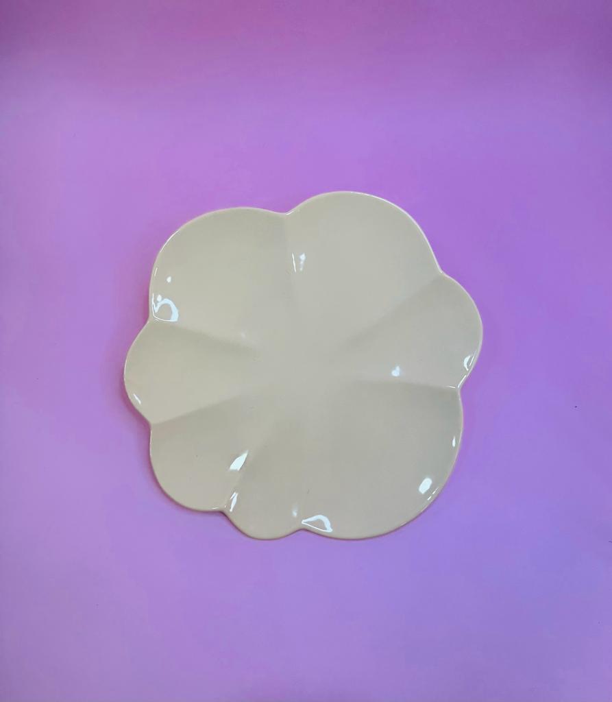 Plato Llano Flor Silvestre