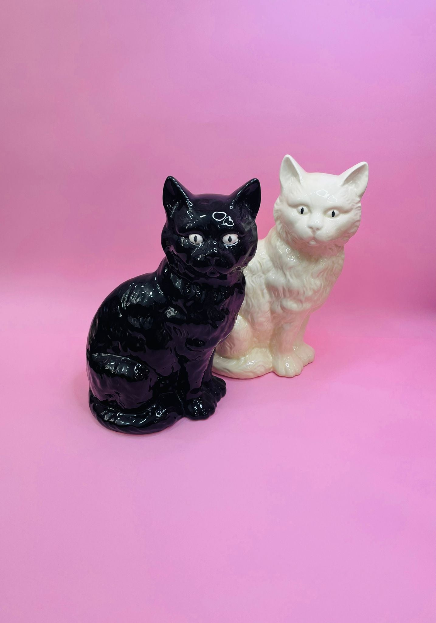 Figura de Gato Grande, en Cerámica