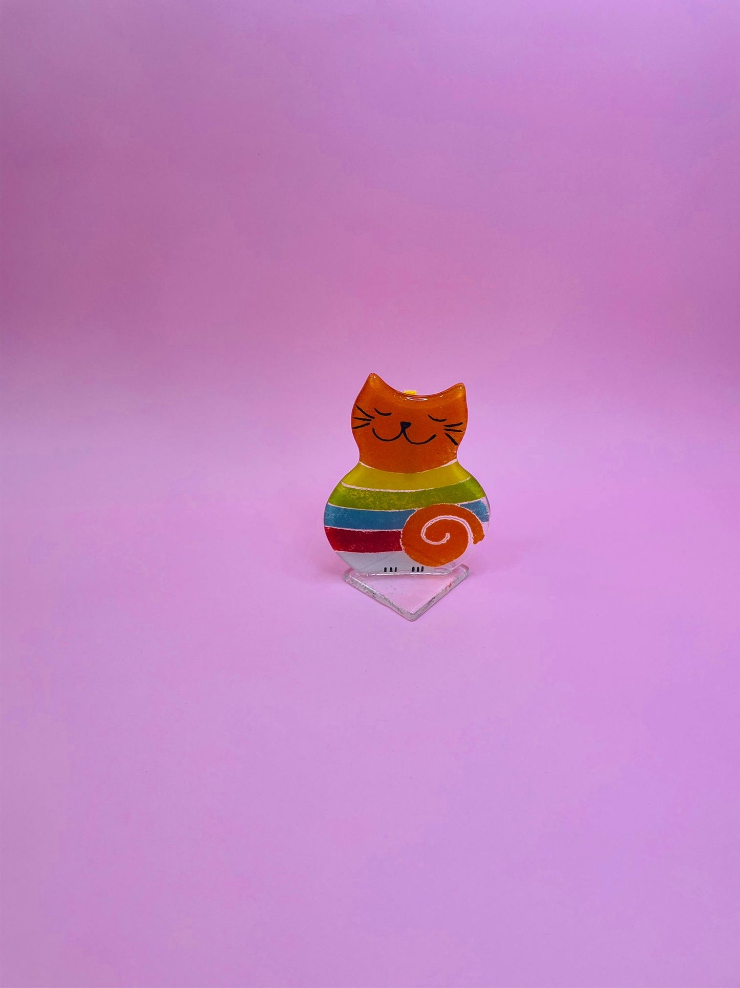 Figura Gatito Nota, en Cristal