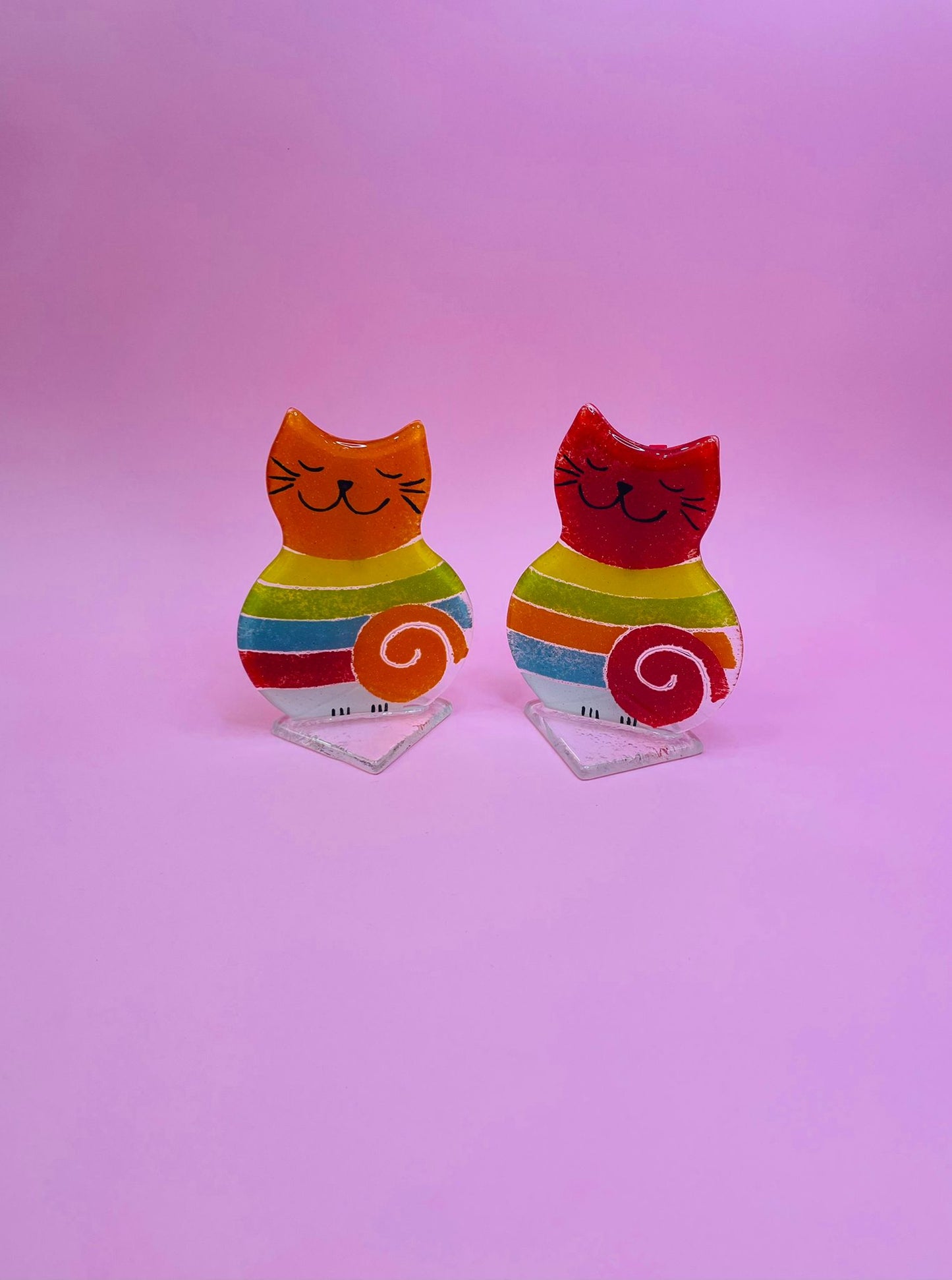 Figura Gatito Nota, en Cristal